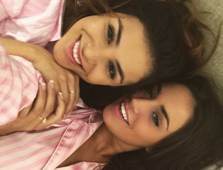 Clelia Theodorou ヌードスター 写真