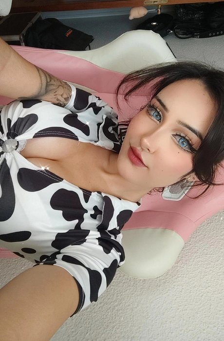 アナル乱交オンリーファンズ 美しいポルノ 写真