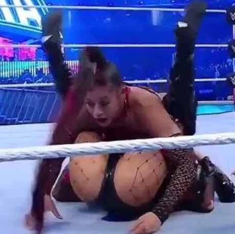 コスプレ ヘンタイ オンリーファンズ ポルノ 画像