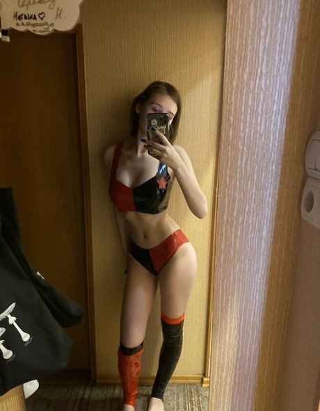 イギリスのおばあちゃんオンリーファンズ セクシーヌード アーカイブ