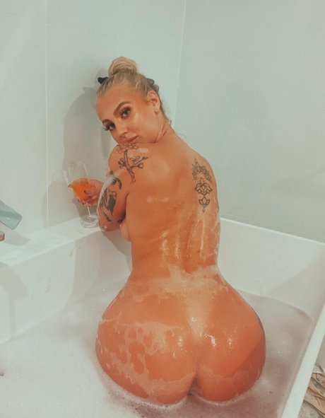 ビーチセックスオンリーファンズ xxx 写真