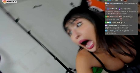 心理学者オンリーファンズ 無料セクシー 写真