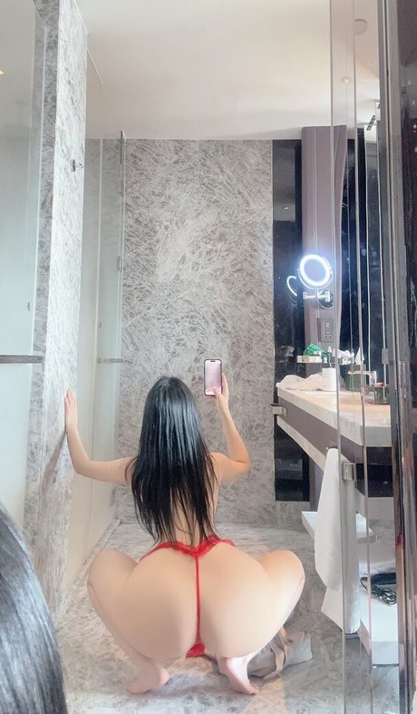 QiaoniuTT 裸のモデル アーカイブ