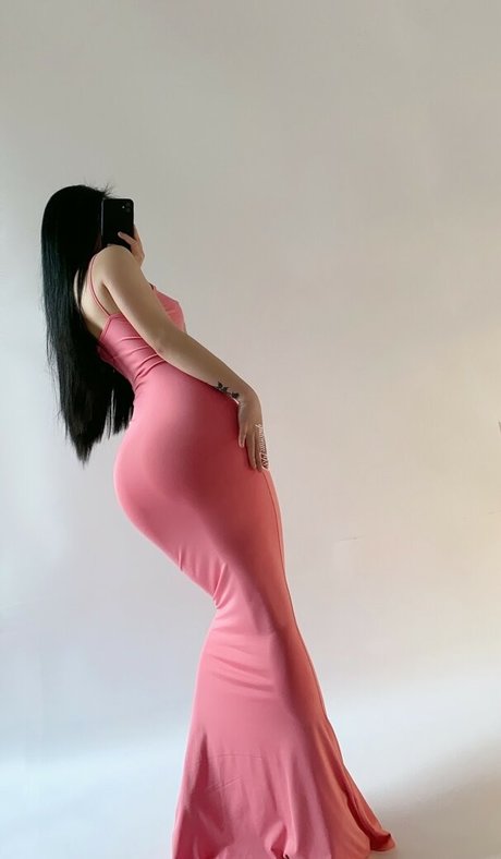 40歳のオンリーファンズ 裸 写真