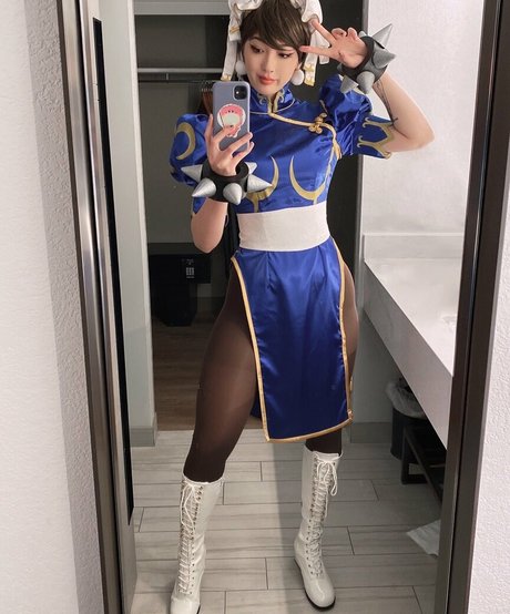 アジア人男性オンリーファンズ アダルト無料 写真