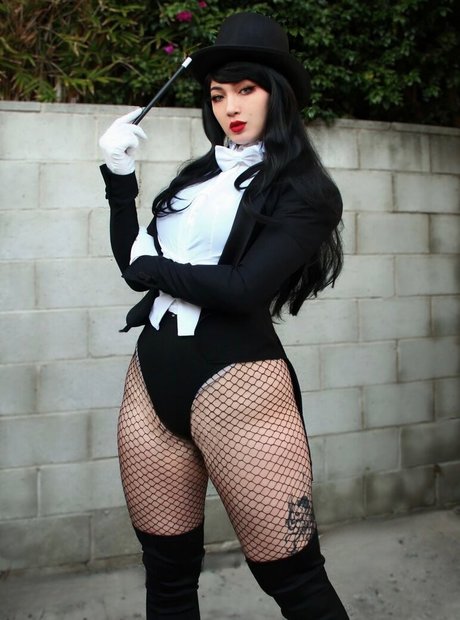 Caytie Cosplay かわいいスター 写真