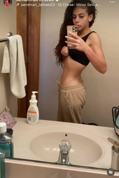 Samantha Irvin 美しい女優 ギャラリー