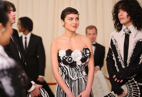 Olivia Rodrigo スターセックス 写真