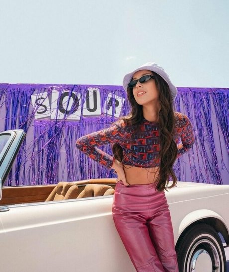 フィットネスベイビーオンリーファンズ 美しいxxx 写真