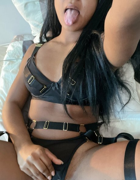 llalalinaa ホットスター 写真