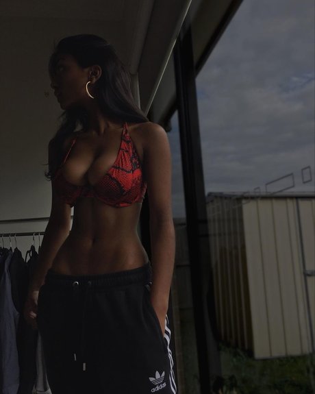 shreya naidoo エロティックなスター ギャラリー