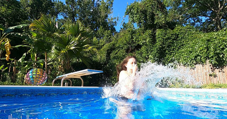 フラットオンリーファン セクシーヌード アーカイブ