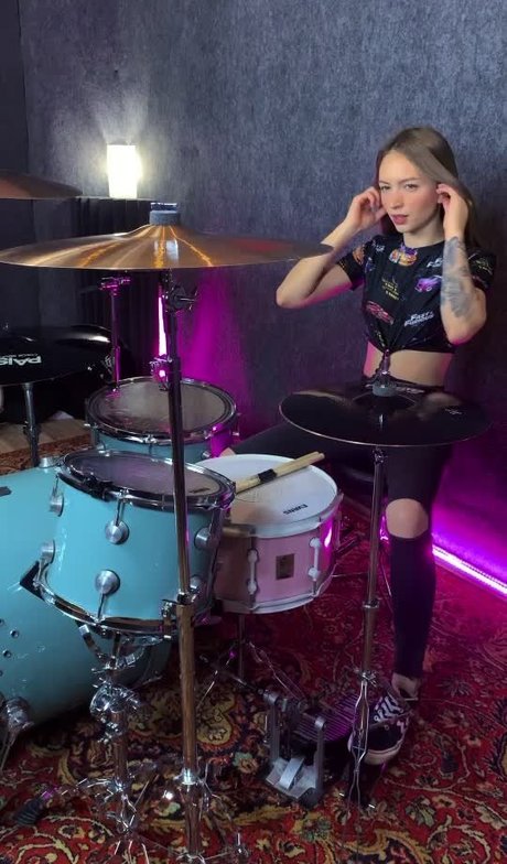 妊娠中のオンリーファンズ 美しいヌード 写真