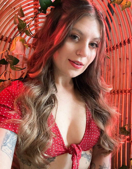 フィットネス 裸 オンリーファンズ 無料アダルト 写真