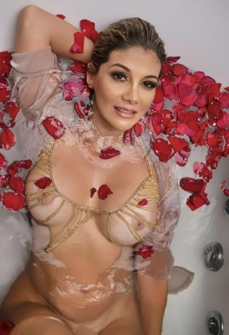 熟女オナニーオンリーファンズ アートポルノ ギャラリー