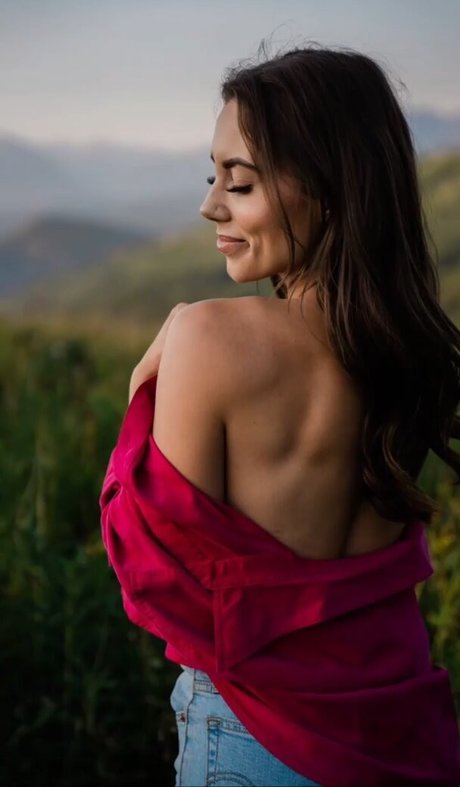 ジンジャーティーンオンリーファンズ 裸 画像