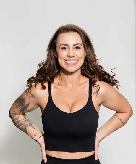 Maddison Noel ポルノモデル 写真