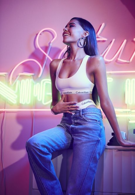 中出しプリンセスオンリーファンズ 無料ヌード アーカイブ