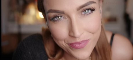 Gina Carla セクシーモデル 写真