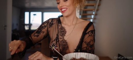 メコスジのオンリーファンズ アート裸 ギャラリー