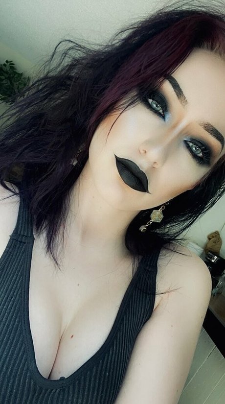 アマチュアブロンドオンリーファンズ セクシーヌード 写真