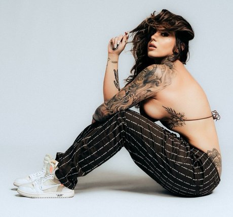 アナルを食べるオンリーファンズ 無料xxx 画像