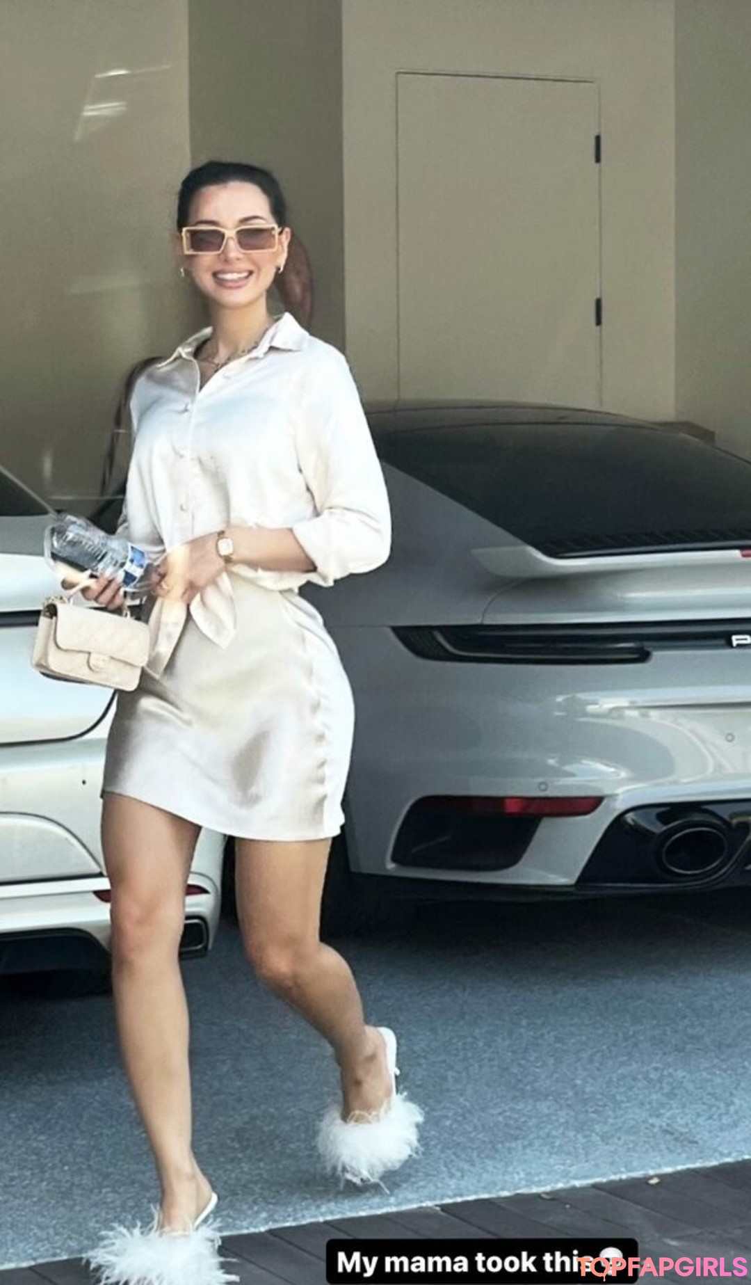 Sssniperwolf エロティックなモデル 画像