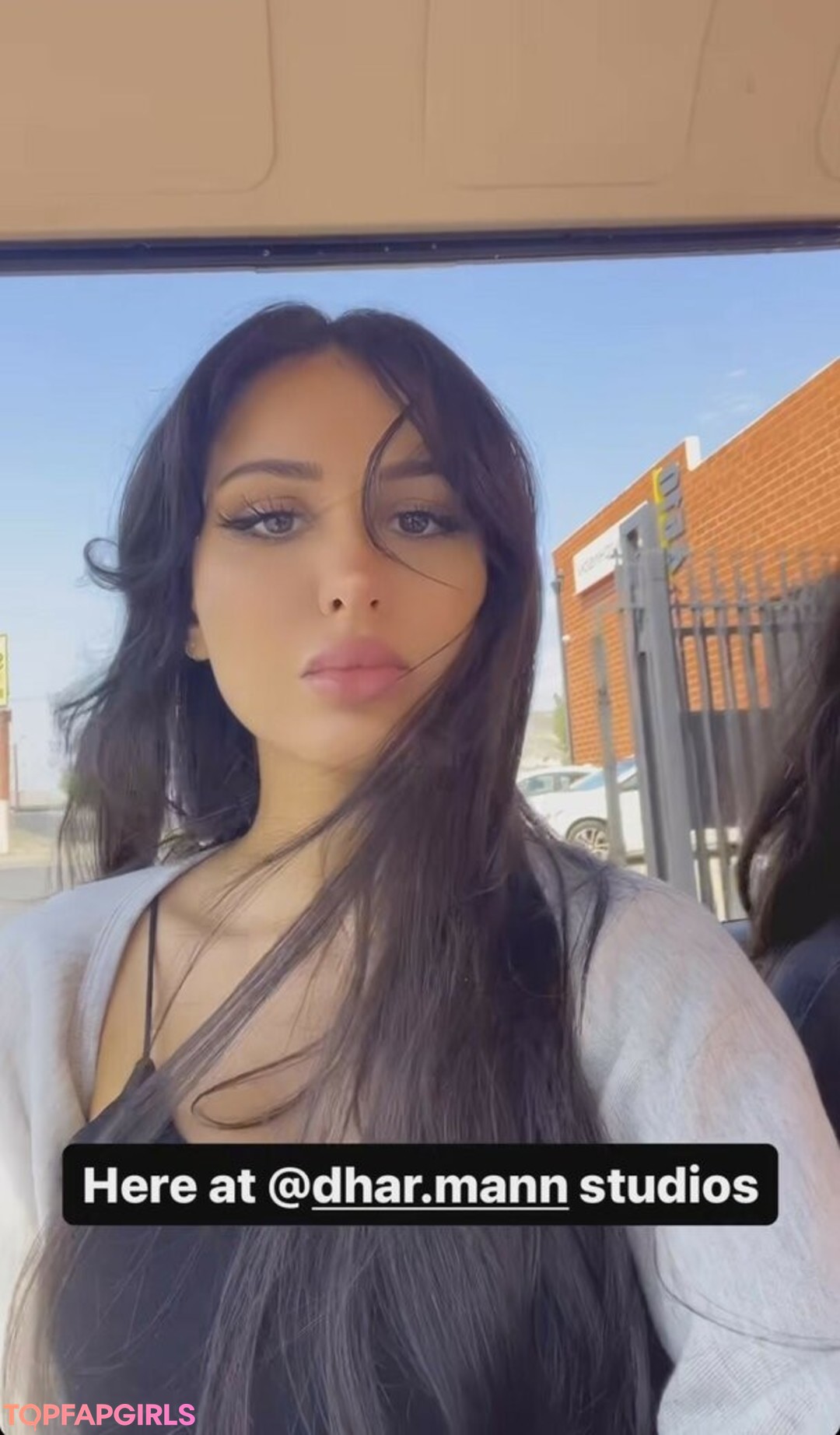 アマチュアペッギングオンリーファンズ アダルト 写真