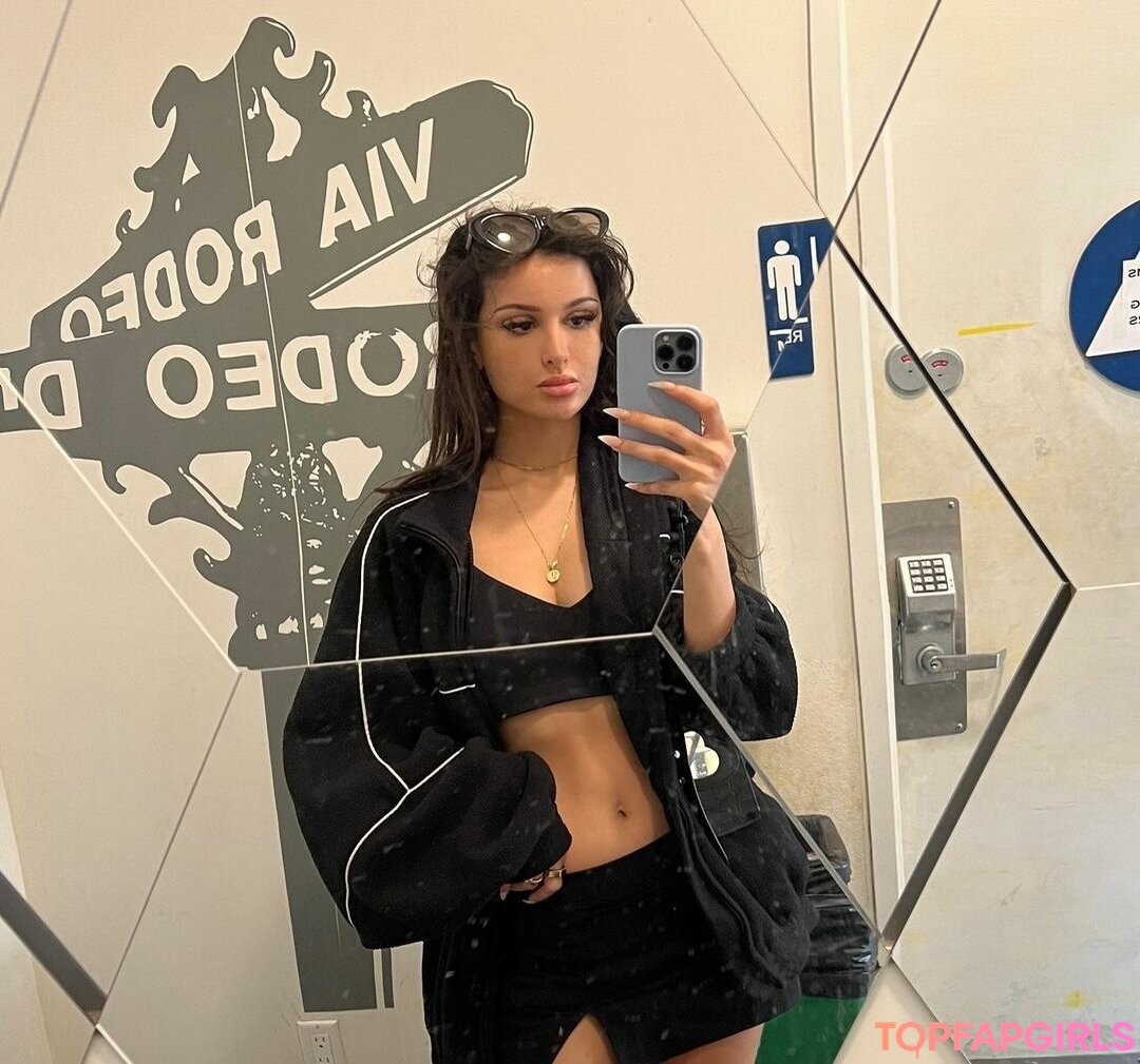 シャワー3P オンリーファンズ セックス ギャラリー