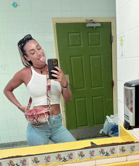 Jacy Jayne 写真集