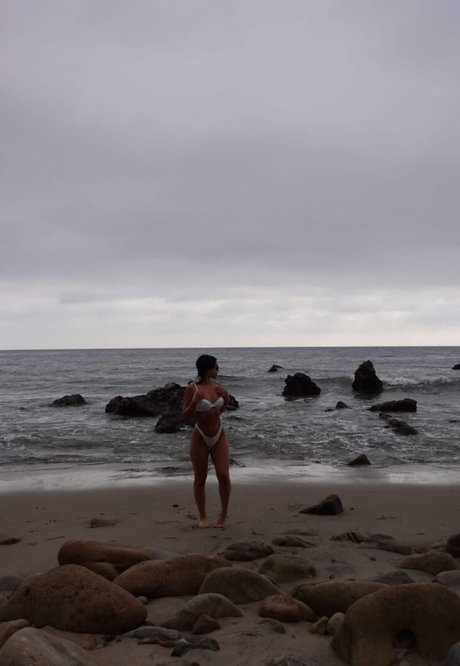 40歳のオンリーファンズ 無料ヌード 写真