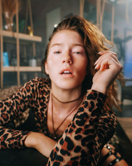 Alanna Jade Taylor 素敵なモデル 写真