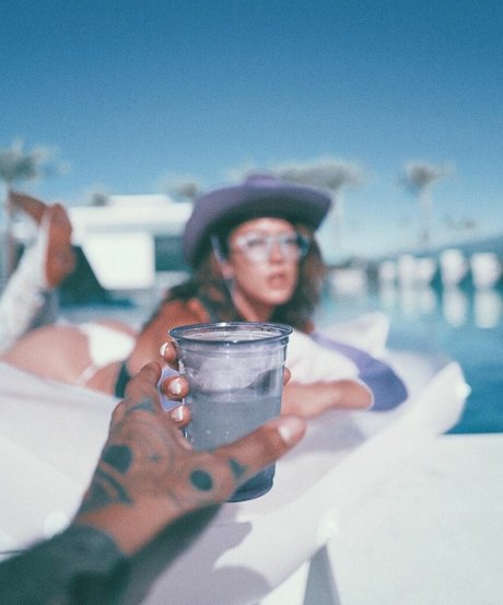 Alanna Jade Taylor アート女優 写真