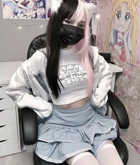 purrrik 高品質モデル 写真