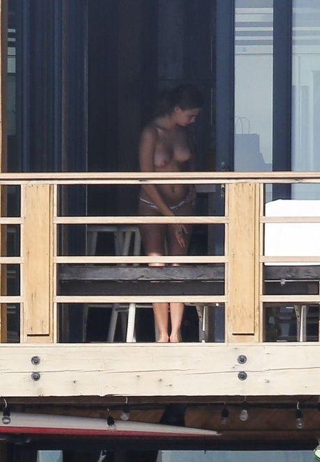 柔軟なティーンオンリーファン 可愛い 画像