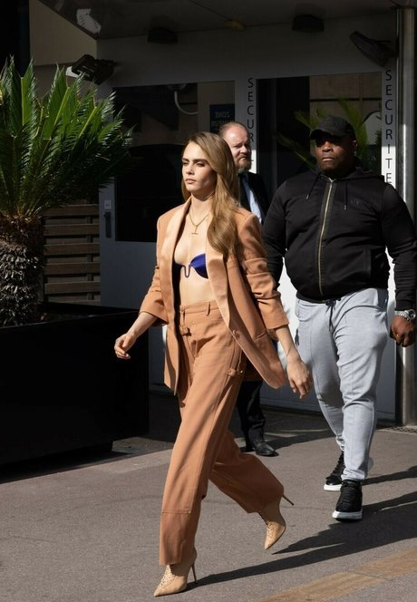 大きなお尻の黒人オンリーファンズ ポルノ 写真