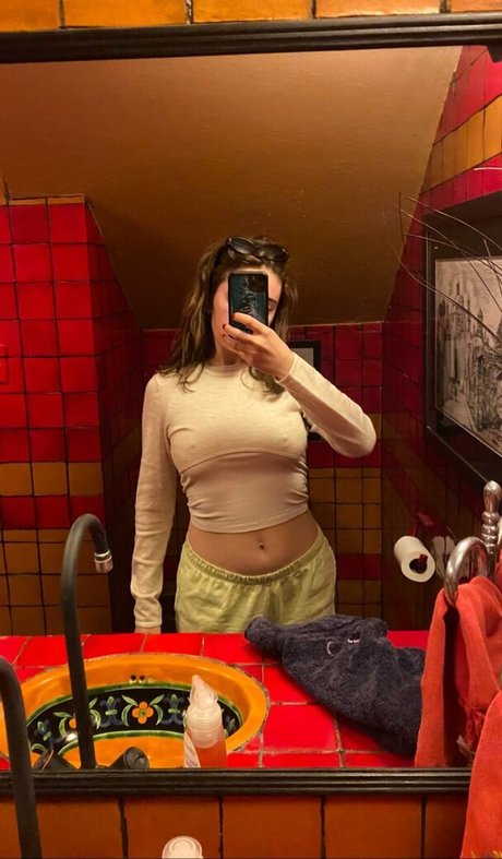 Rachel Anne Sennott 完璧なスター ギャラリー