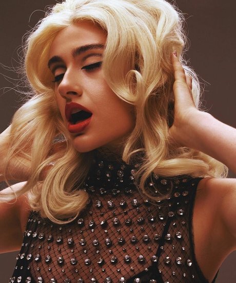 Rachel Anne Sennott ポルノスター xxx 写真