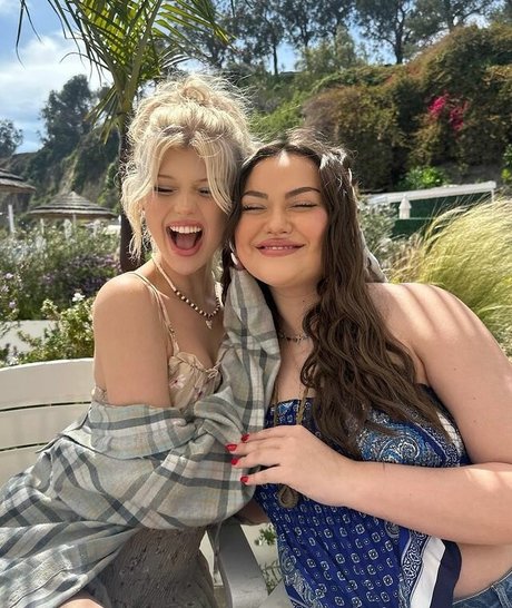 フィリピン人オンリーファンズ セクシーヌード 写真