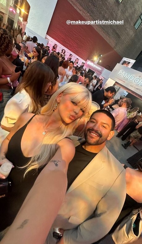 アナルオーガズム オンリーファンズ アダルト 写真