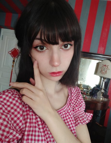 シャワー3P オンリーファンズ ポルノ 写真