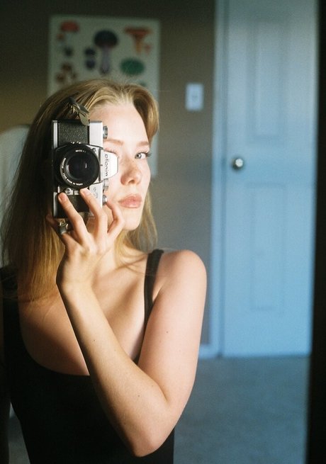 カップルのオンリーファンズ ポルノ 画像