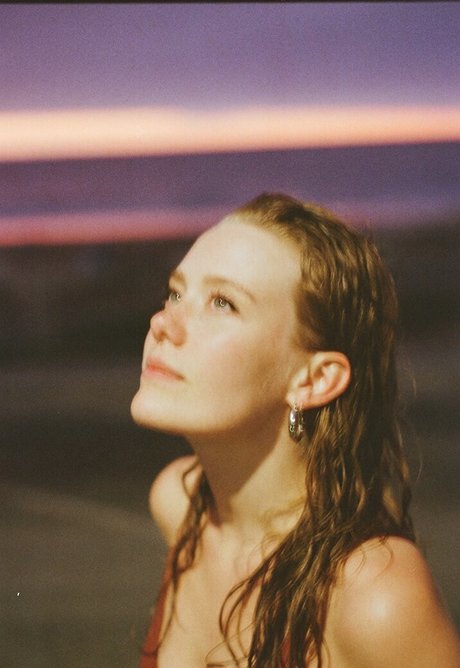 Berta Andrea Sndal ホット女優 ギャラリー