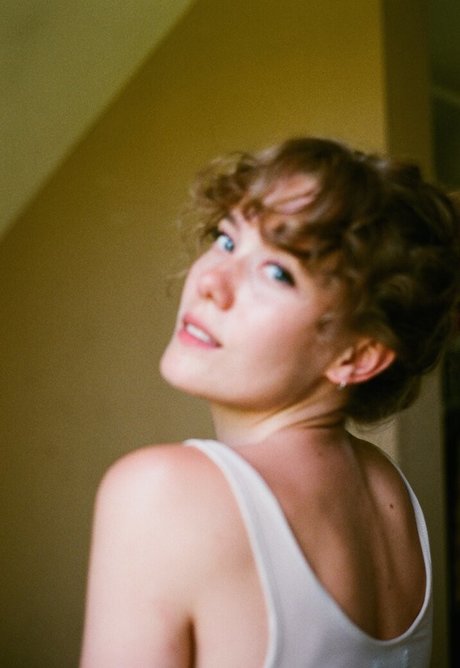 モデルファックオンリーファンズ アダルト 写真