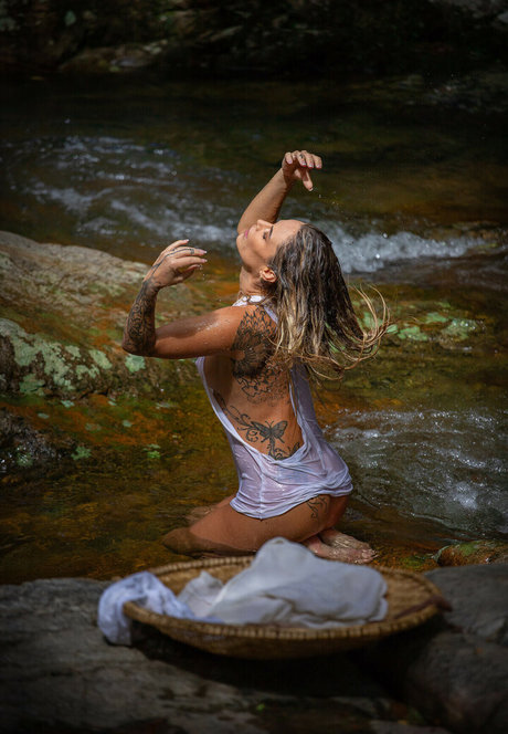 本物のオンリーファンズ ホットセクシー 写真