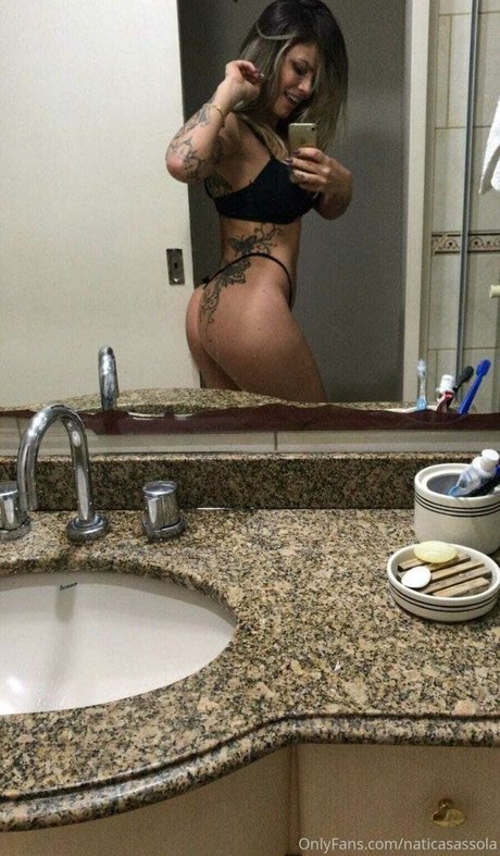 巨尻オンリーファン アートポルノ 写真