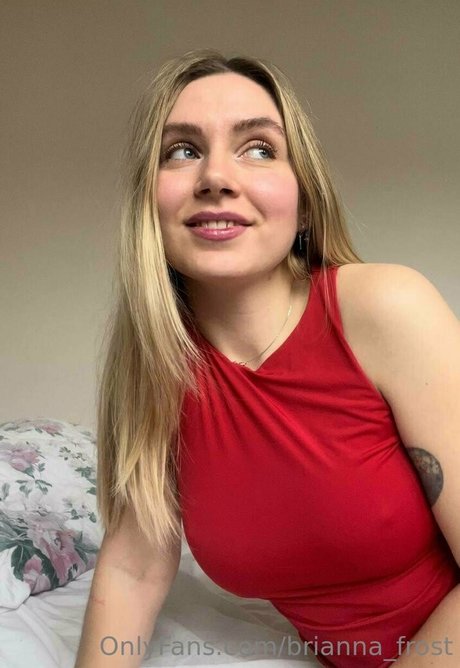 Brianna Frost トップポルノスター 写真