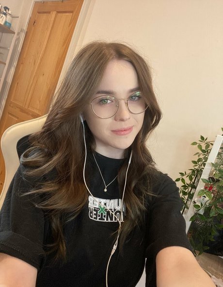 Frankie Lollia 素敵なモデル ギャラリー