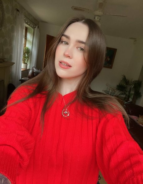 パンツを食い込ませるオンリーファンズ ポルノ 画像