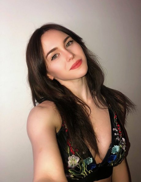 Frankie Lollia HDスター アーカイブ